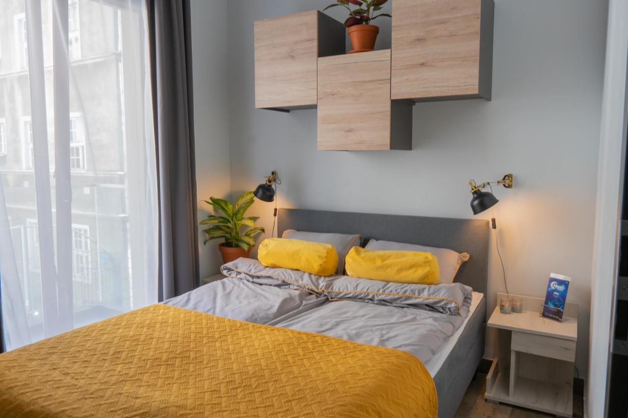 Moon Hostel Poznan Ngoại thất bức ảnh