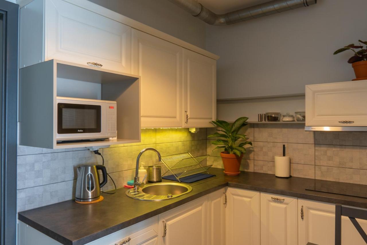Moon Hostel Poznan Ngoại thất bức ảnh