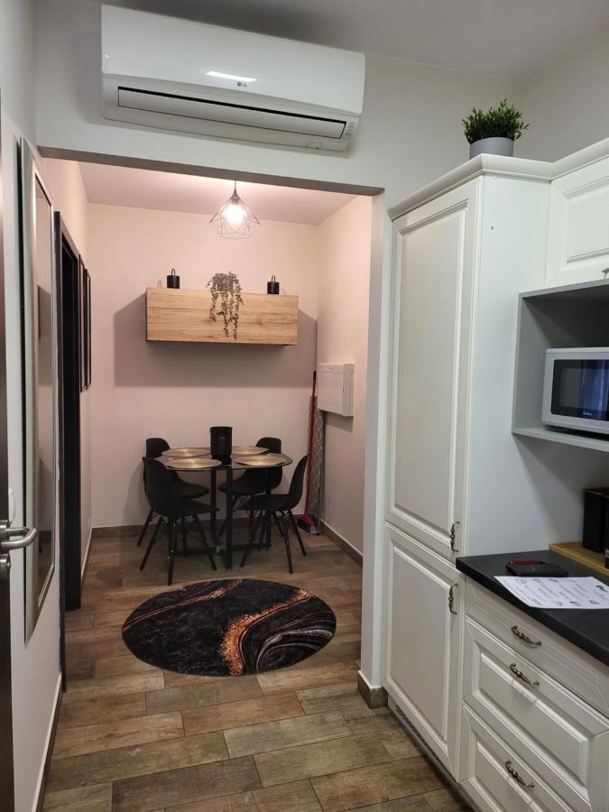 Moon Hostel Poznan Ngoại thất bức ảnh