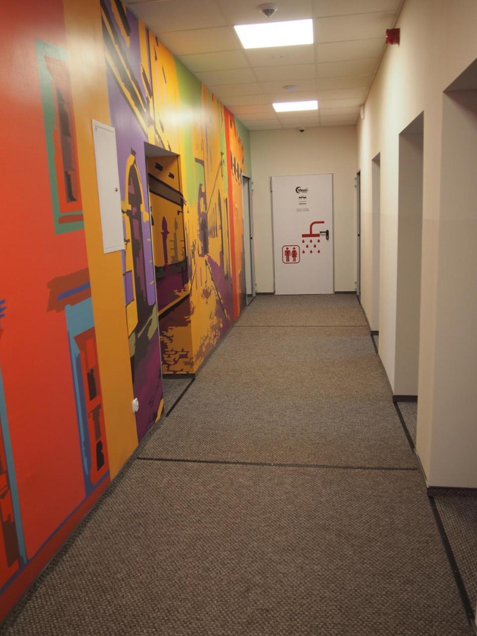 Moon Hostel Poznan Ngoại thất bức ảnh