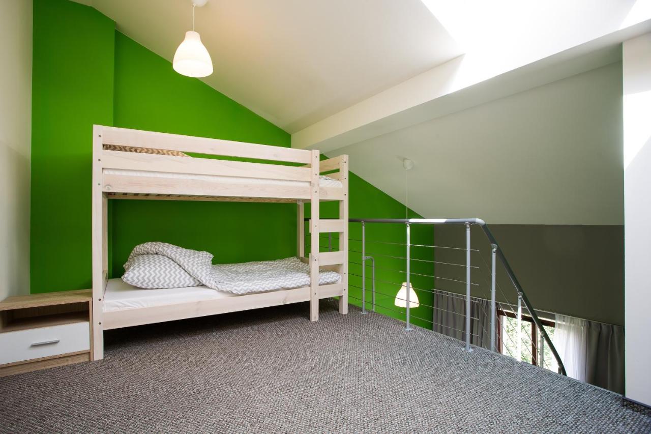 Moon Hostel Poznan Ngoại thất bức ảnh
