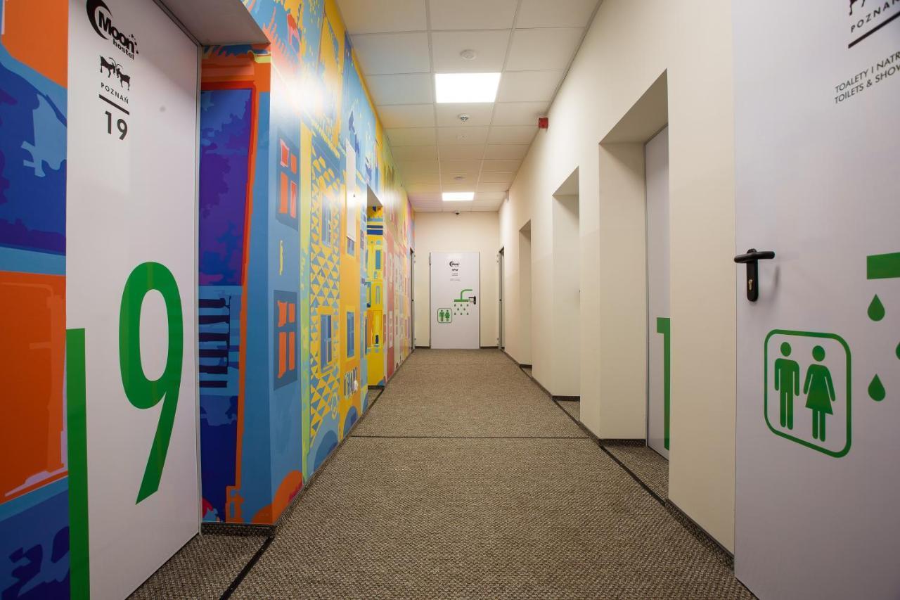 Moon Hostel Poznan Ngoại thất bức ảnh